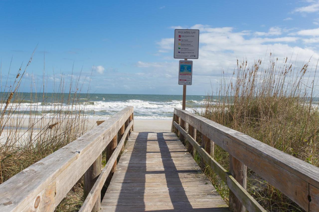 Central & Comfortable Home Walk To The Beach! Jacksonville Beach Exterior photo